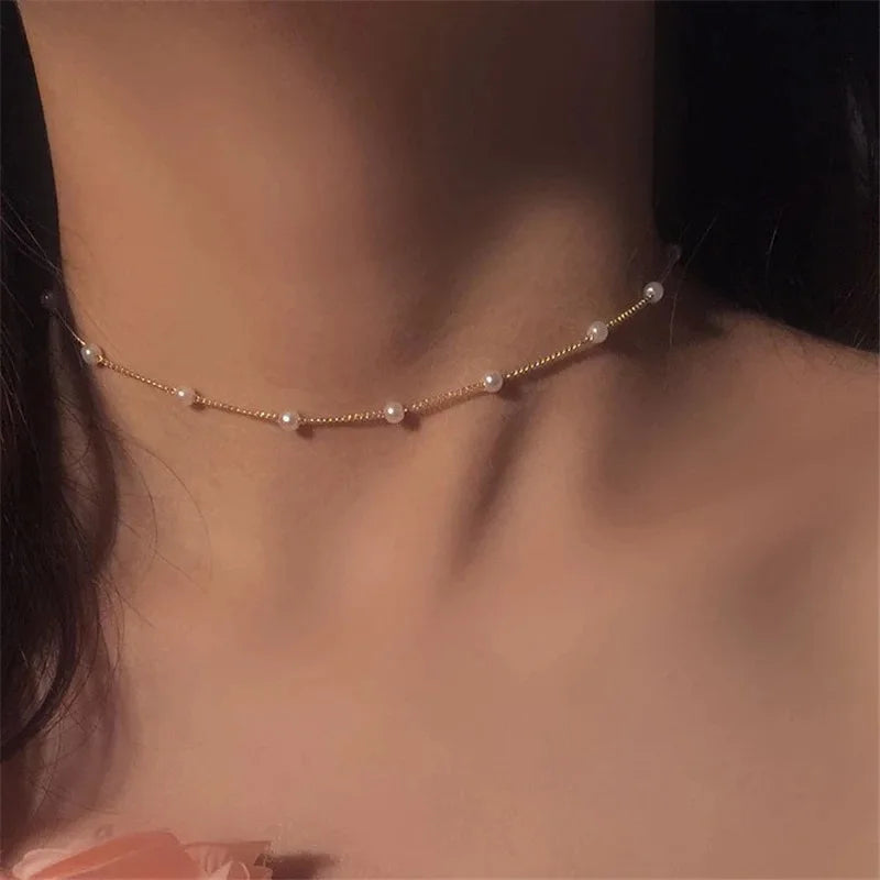 Kpop Pearl Choker