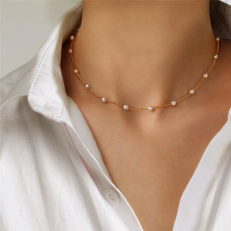 Kpop Pearl Choker