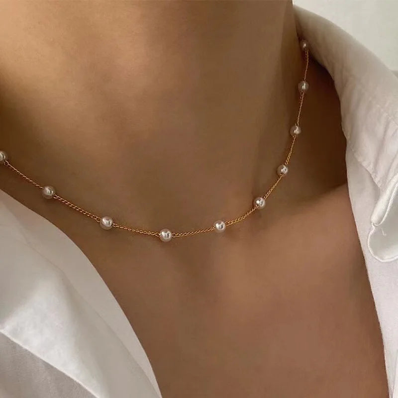 Kpop Pearl Choker